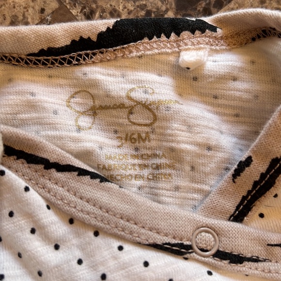 Jessica Simpson Outfit with matching hat - Picture 2 of 6